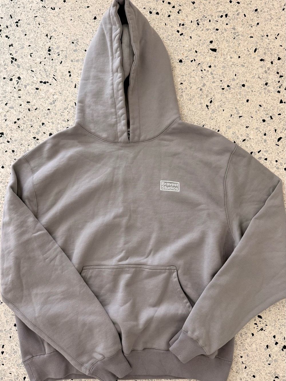 Bravest Studios Men’s XL Fleece Lined Gray Pull-over Hoodie